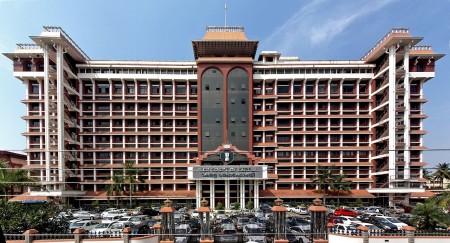 1280px-High_Court_of_Kerala_Building
