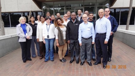 17-class picture with refinery GM (in glasses next to Sanjay)