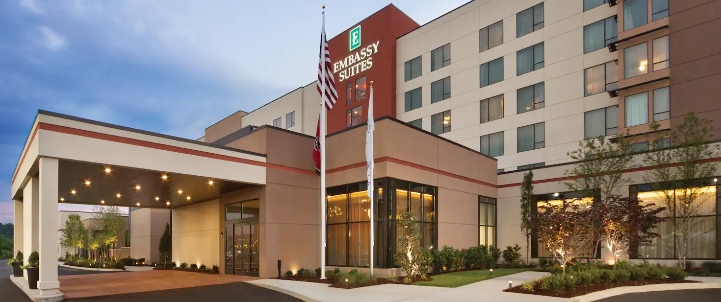 Embassy Suites Knoxville, Parkside Drive